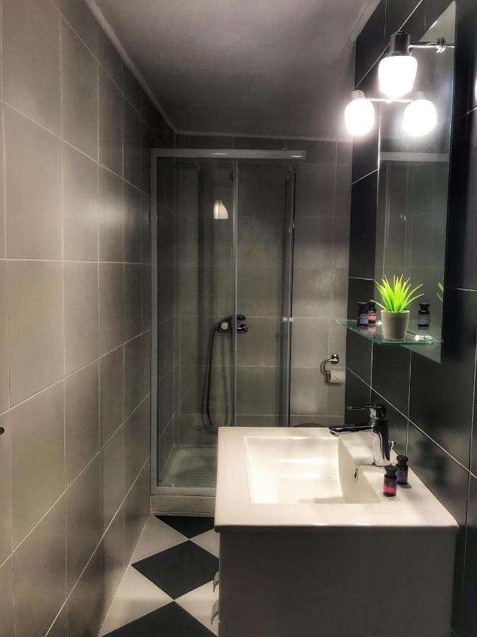 Midway Point Apts Heraklion  Екстер'єр фото